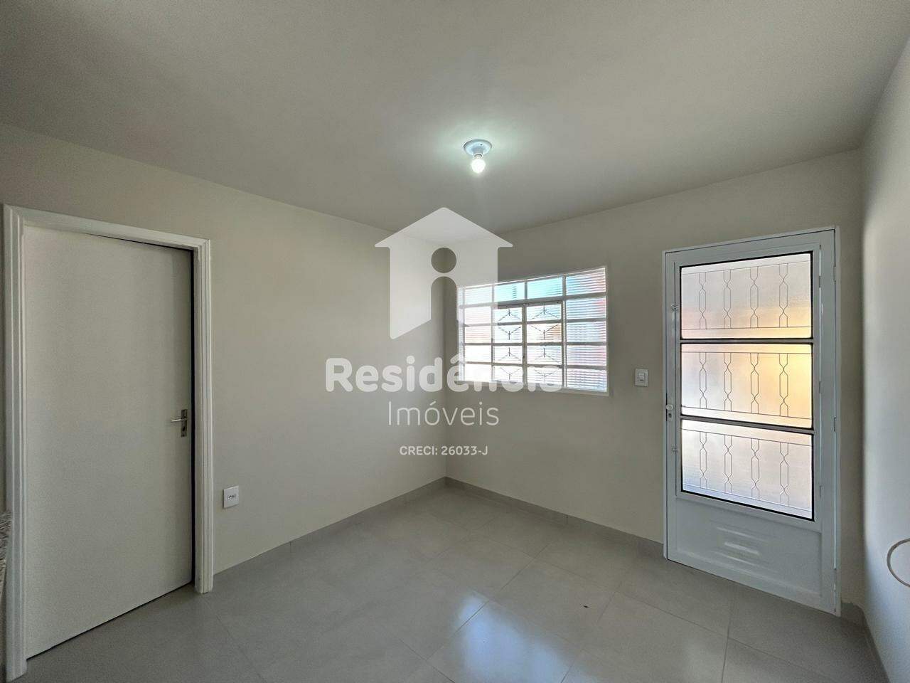Casa para aluguel no Cecap II: 