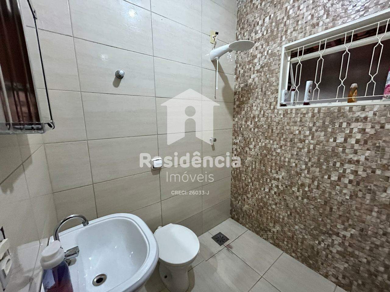 Casa à venda no Altos do Vale II: 