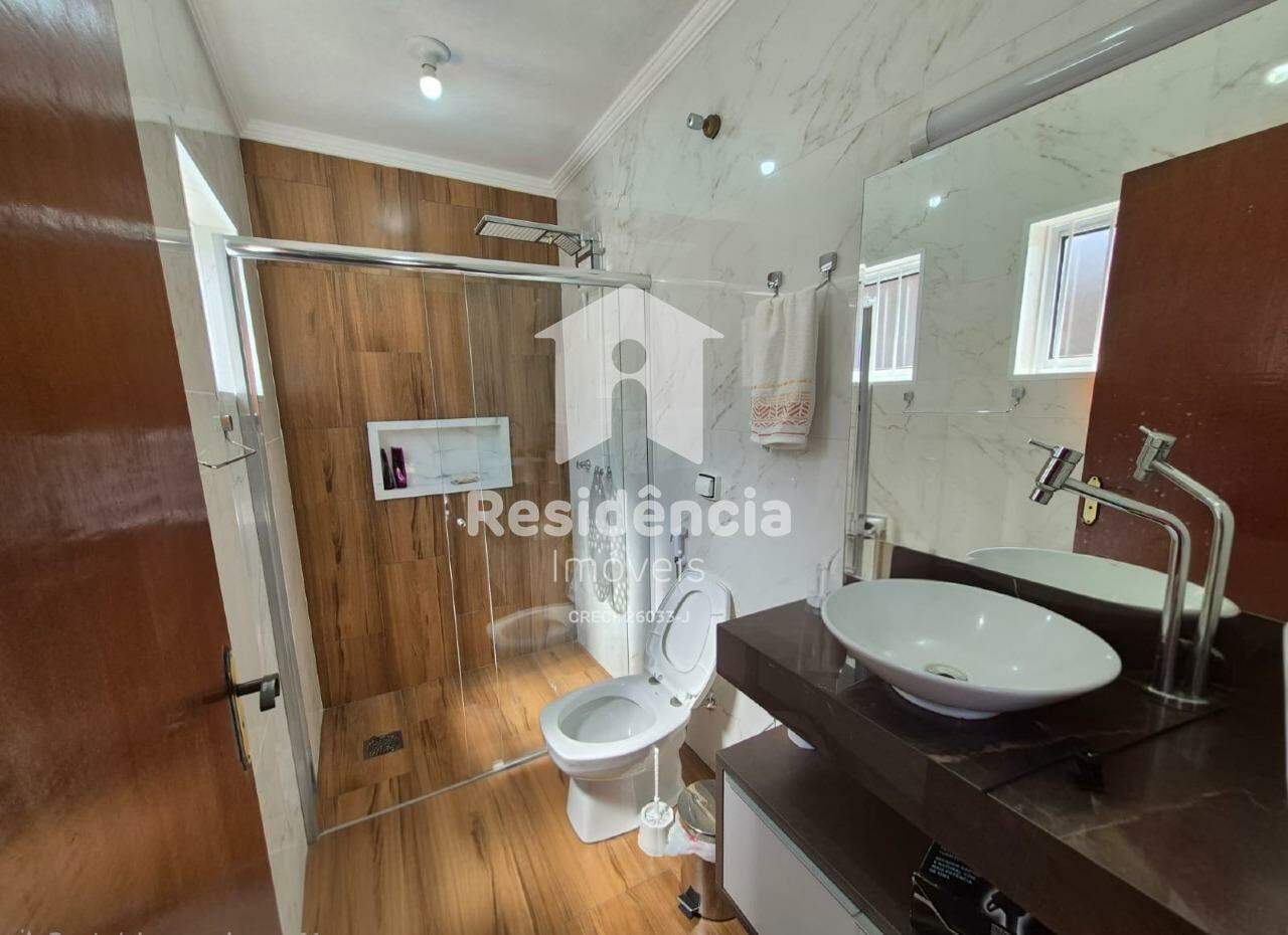 Casa à venda no Conjunto Habitacional Gilberto Rossetti: 
