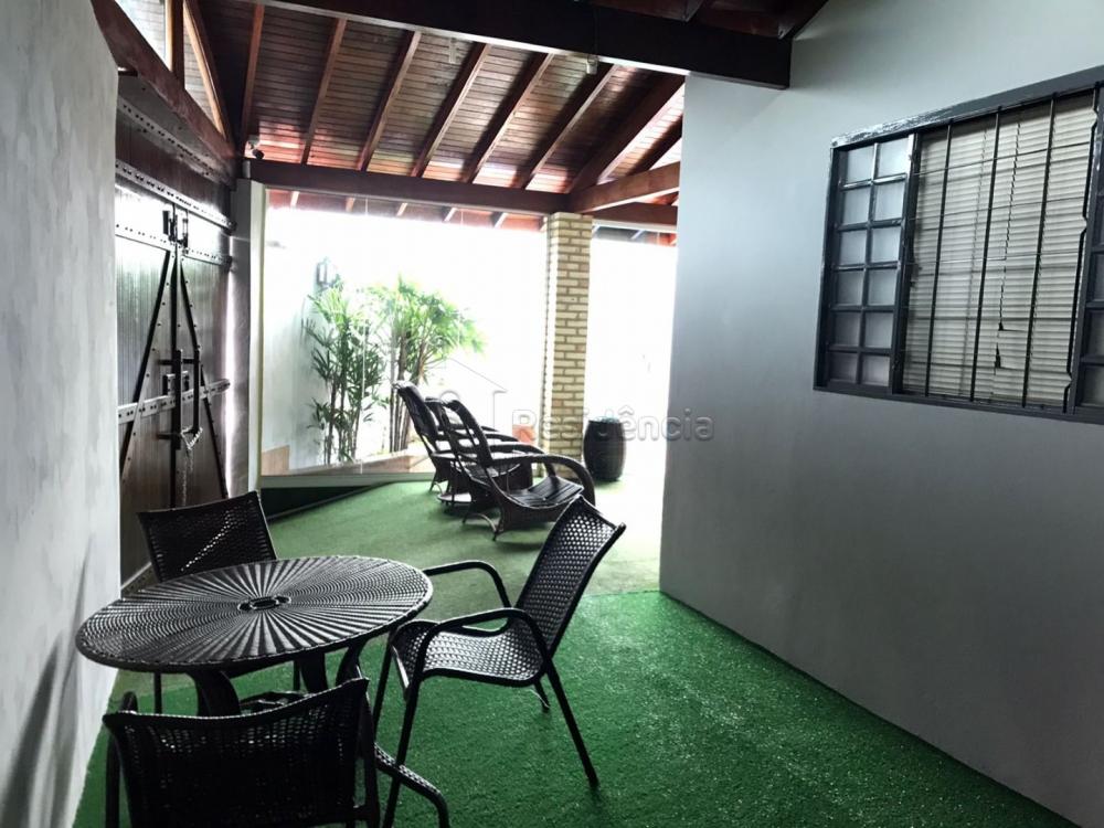 Casa à venda no Jardim José Justi: 