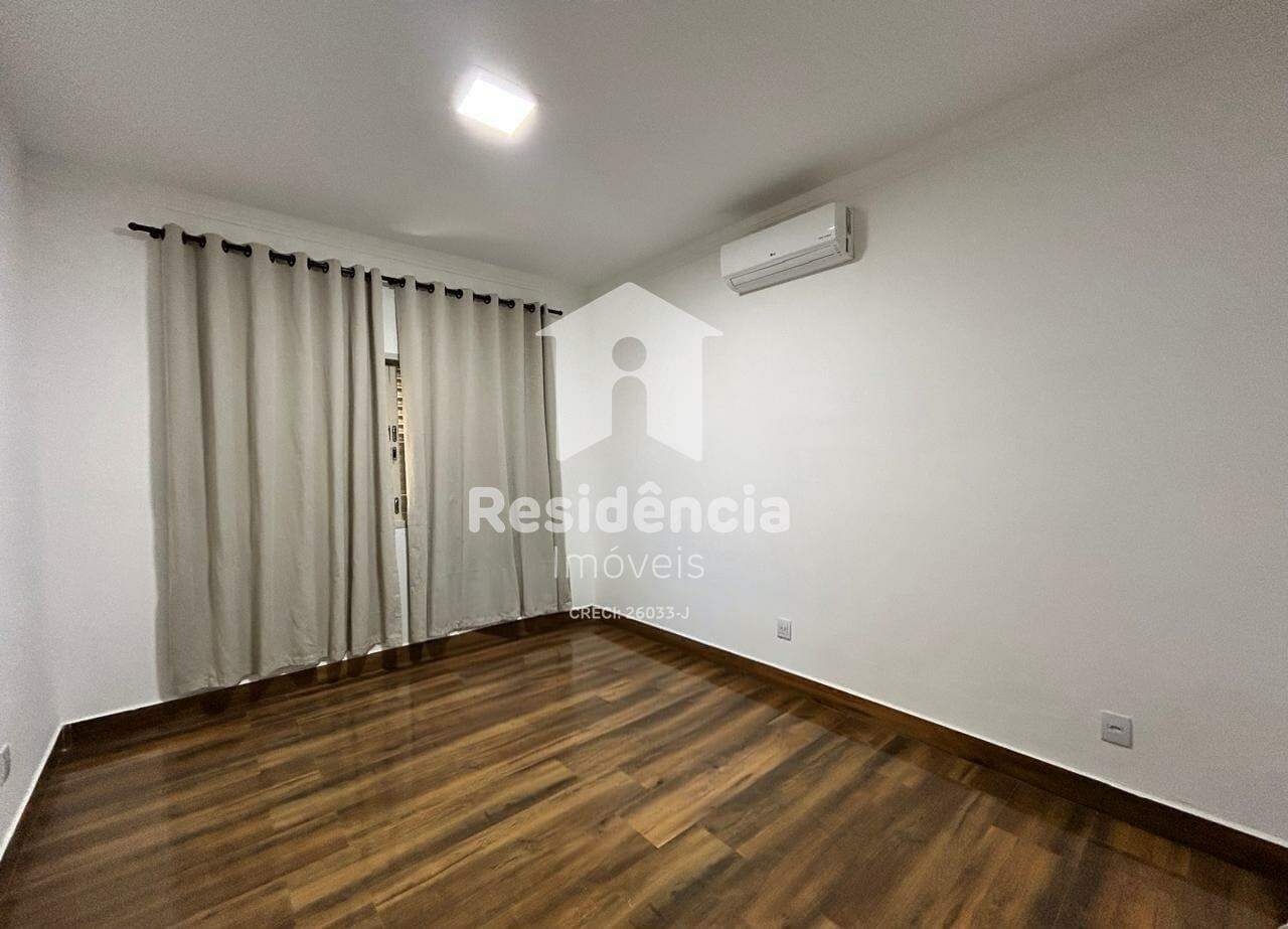 Casa à venda no Jardim Alvorada: 