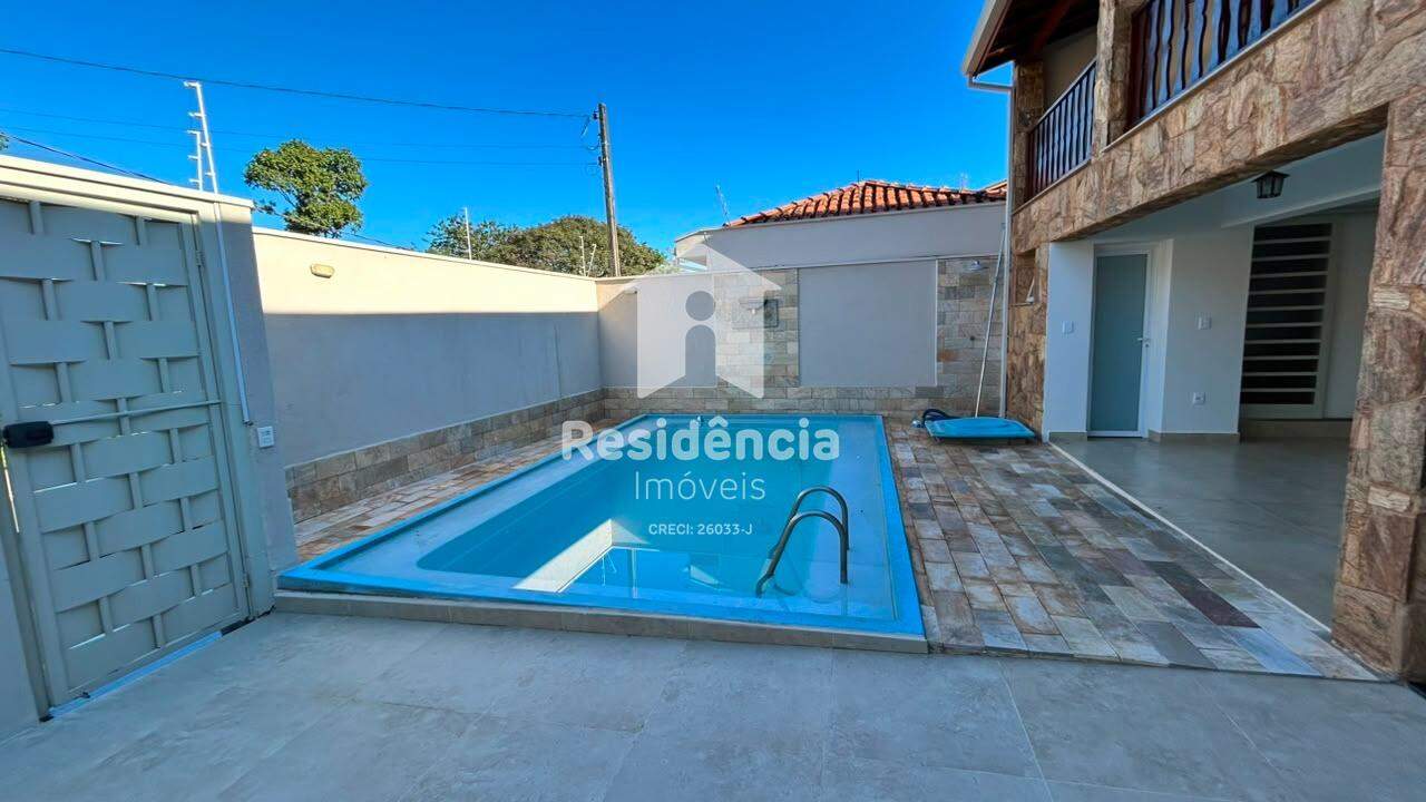 Casa para aluguel no Jardim Santa Maria: 