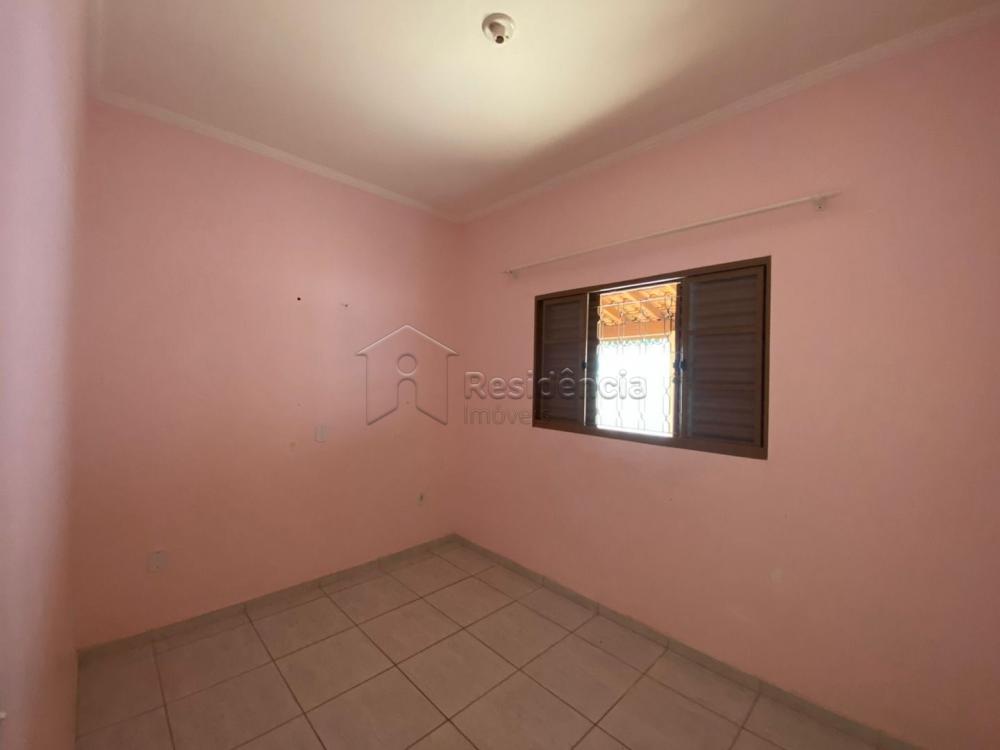 Casa à venda no Jardim José Justi: 