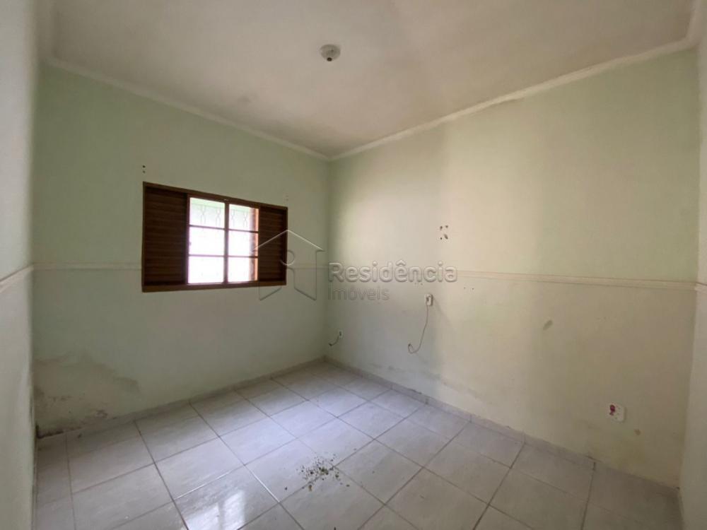 Casa à venda no Jardim José Justi: 