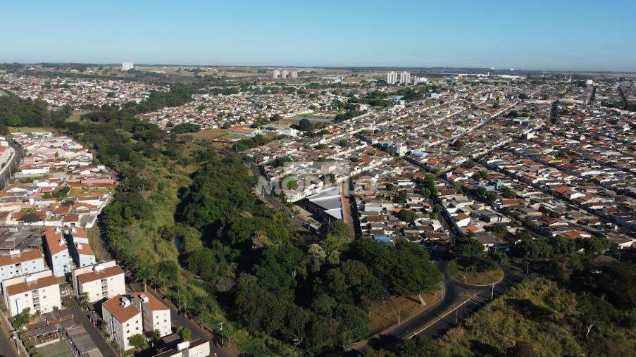 Galpão/Depósito/Barracão à venda no LUIZOTE DE FREITAS: 