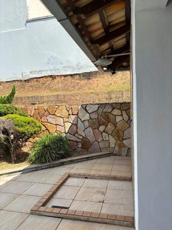 Casa à venda no Belvedere: 