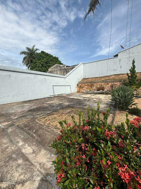 Casa à venda no Belvedere: 
