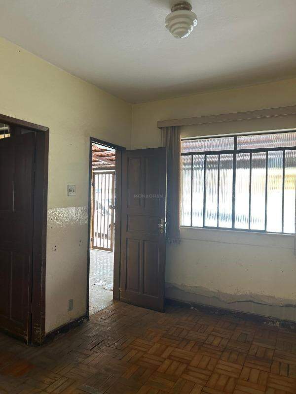 Casa à venda no Graças: 