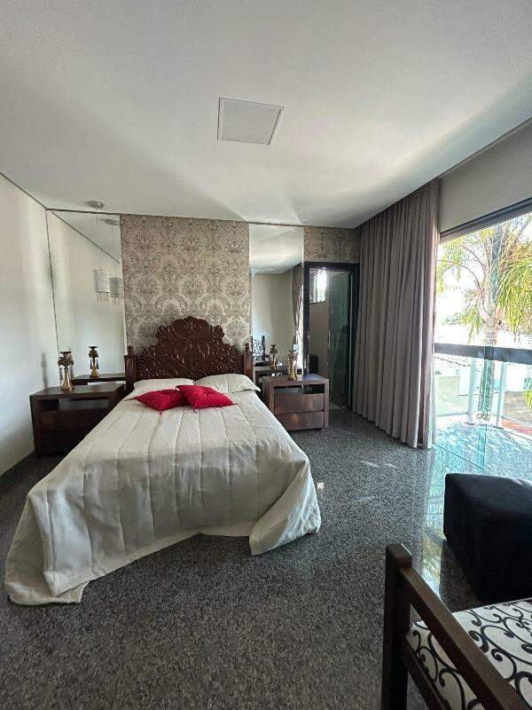 Casa à venda no Condomínio Lago das Garças : 