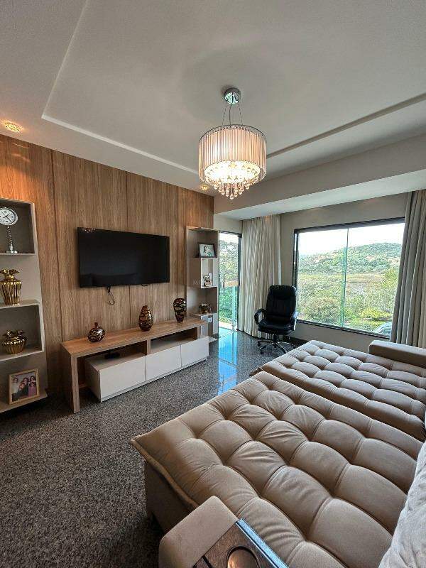 Casa à venda no Condomínio Lago das Garças : 