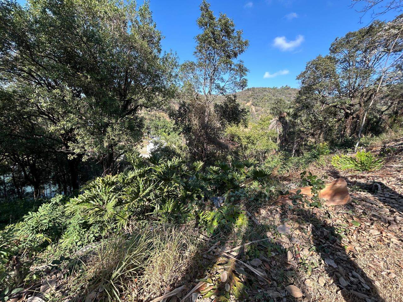 Lote em condomínio à venda no Condomínio Lago do Sol: 