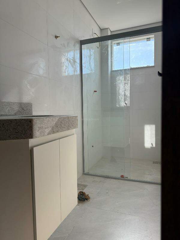Apartamento à venda no Aeroporto: 