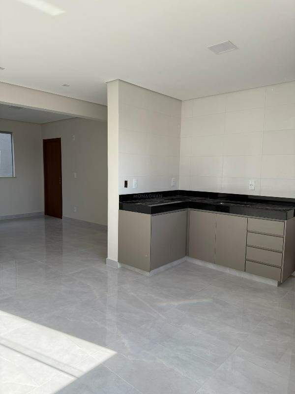 Apartamento à venda no Aeroporto: 