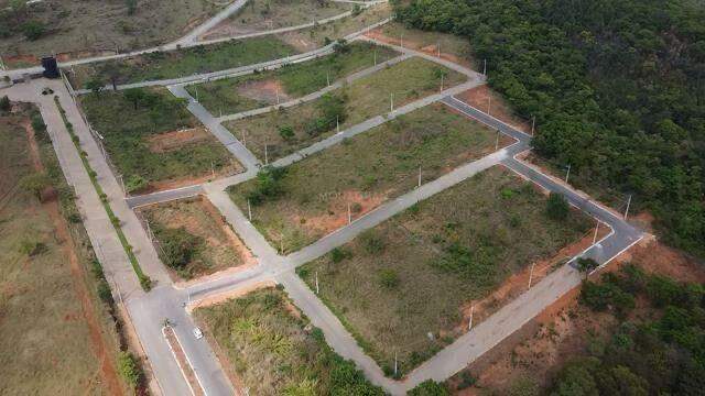 Lote à venda no Vila da Serra: 