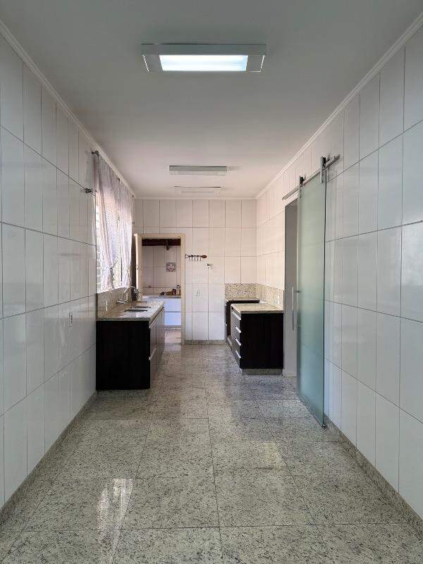 Casa à venda no Graças: 