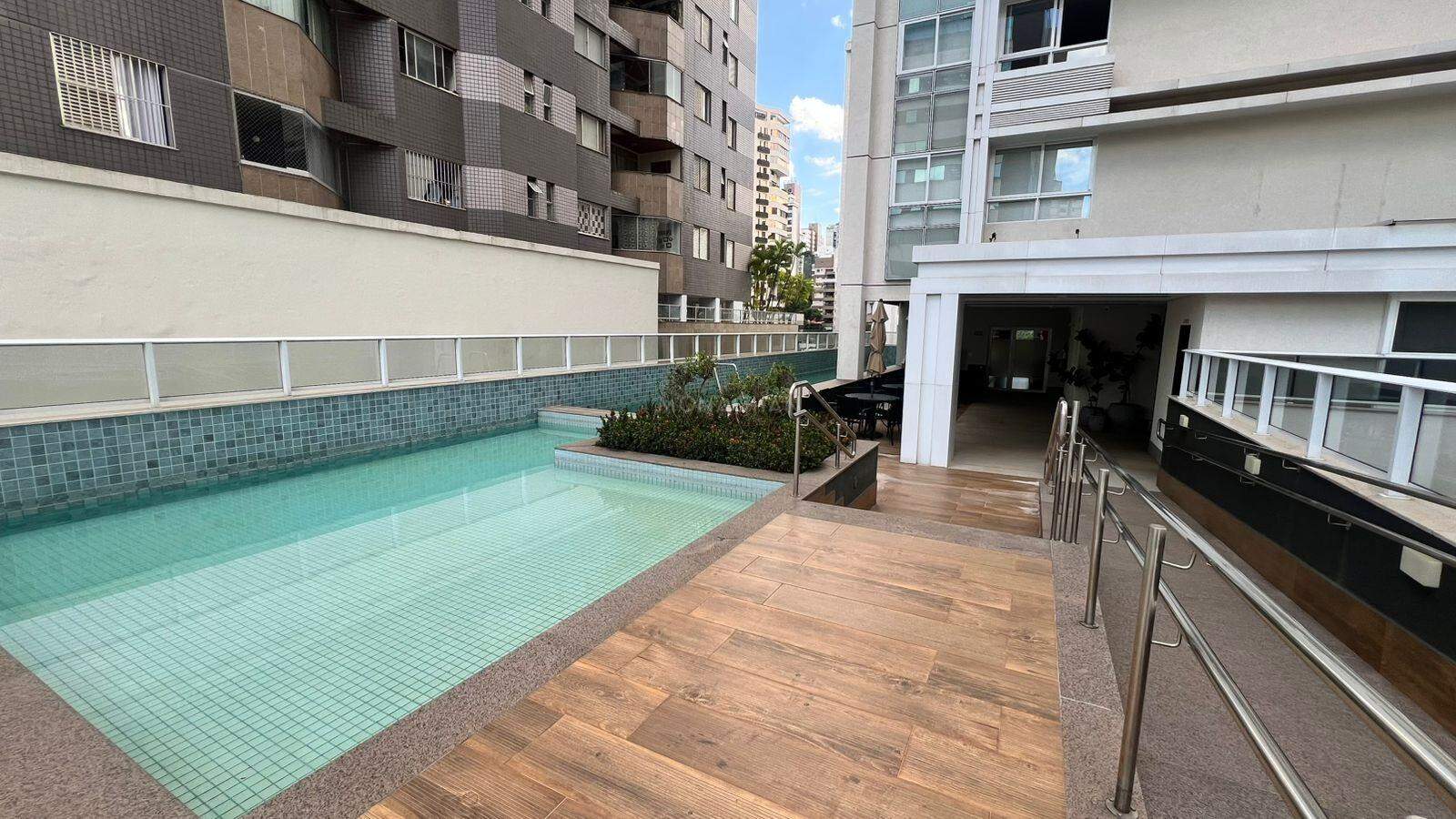 Apartamento à venda no Lourdes: 