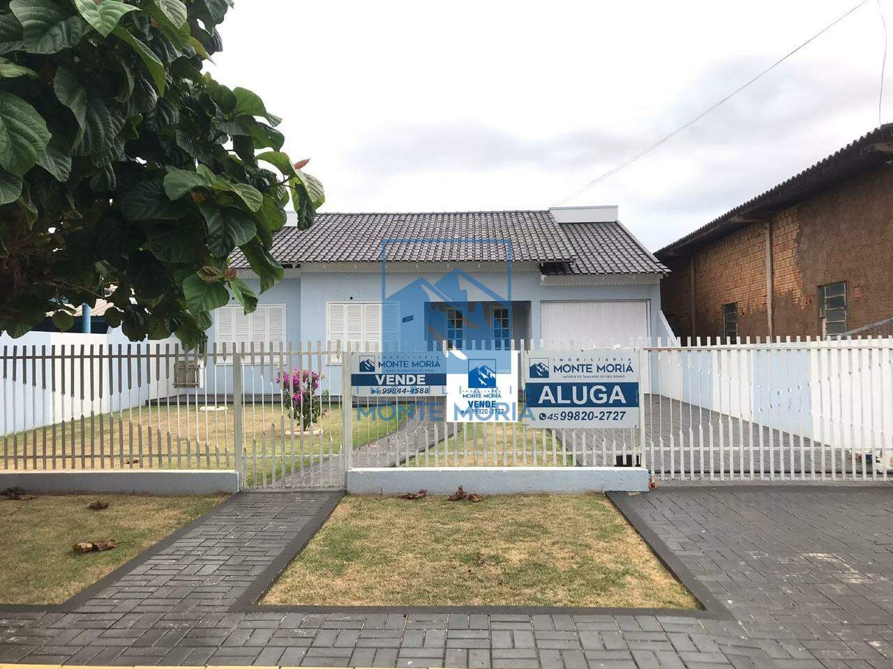 Casa à venda no Centro: 