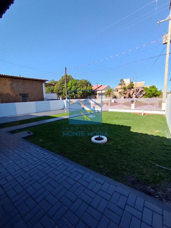 Casa à venda no Centro: 