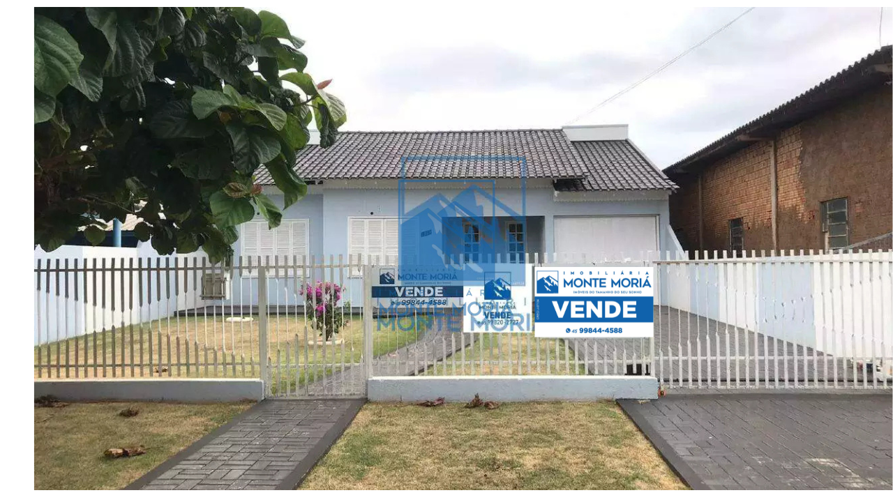 Casa à venda no Centro: 