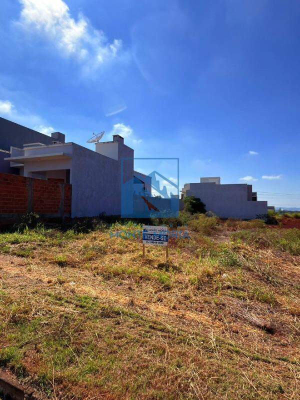 Terreno à venda no Cataratas II: 
