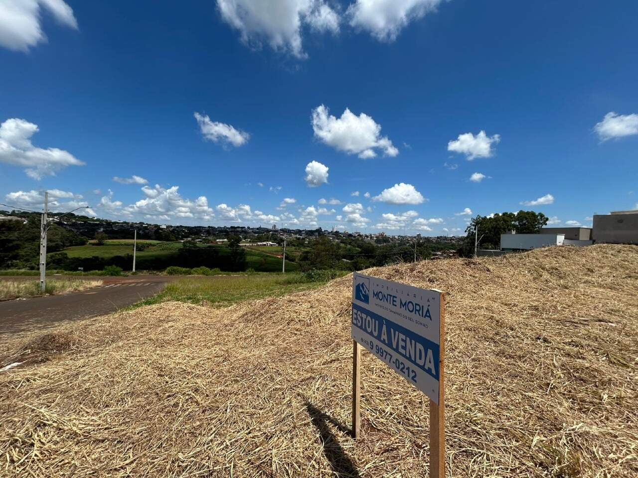 Lote à venda no Residencial Bella Casa II: 