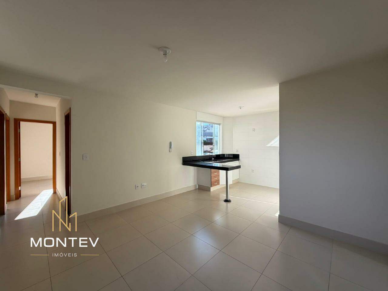 Apartamento à venda no Levindo Paula Pereira: 