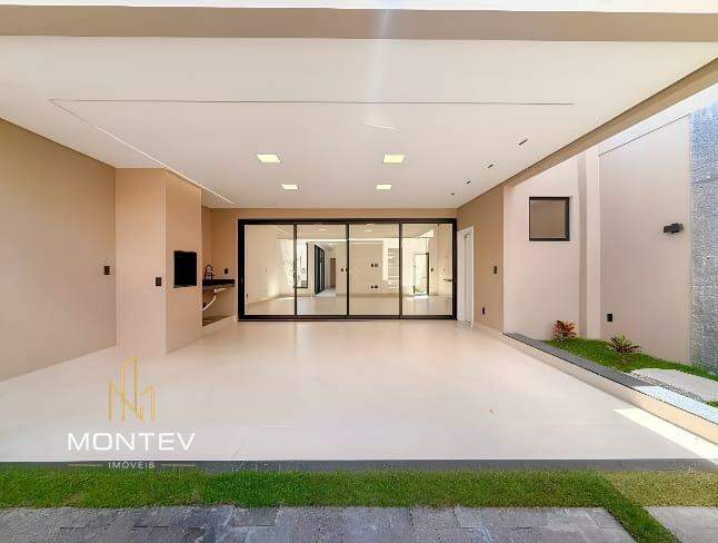 Casa à venda no Planalto: 