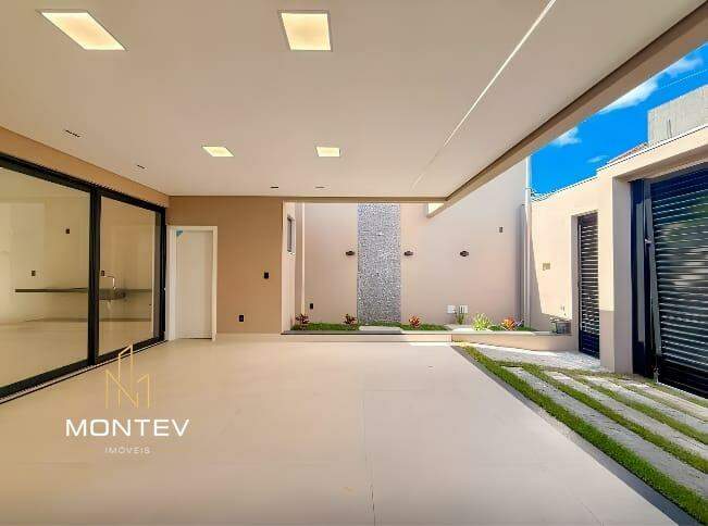 Casa à venda no Planalto: 