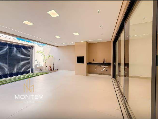 Casa à venda no Planalto: 