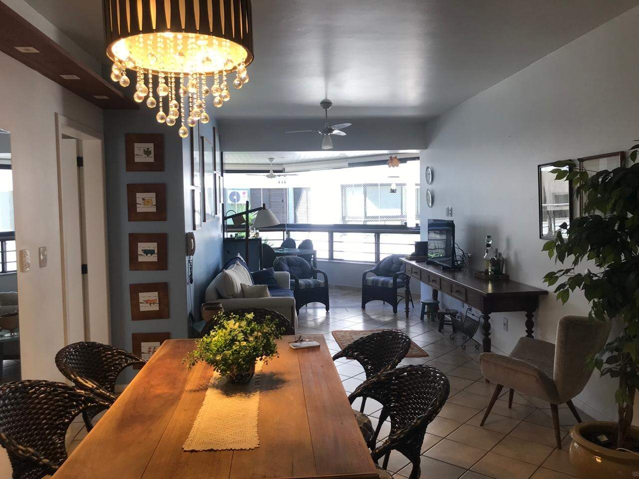 Apartamento com 84m², 2 quartos, 1 suíte, 1 vaga, Residencial Blue Garden em Florianópolis para Comprar