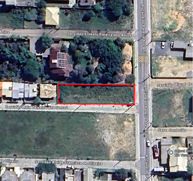 Terreno com 646m² no bairro São João do Rio Vermelho em Florianópolis para Alugar