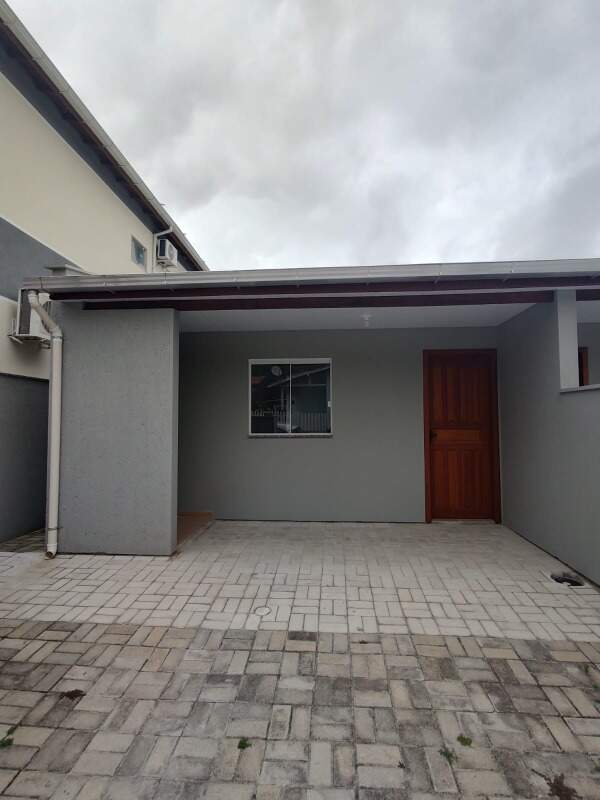 Casa com 40m², 1 quarto, 1 vaga no bairro Ingleses do Rio Vermelho em Florianópolis para Alugar