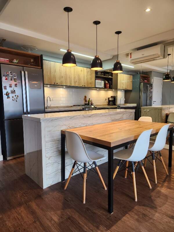 Apartamento com 66m², 2 quartos, 1 suíte, 1 vaga, Residencial Marinas da Cachoeira em Florianópolis para Comprar