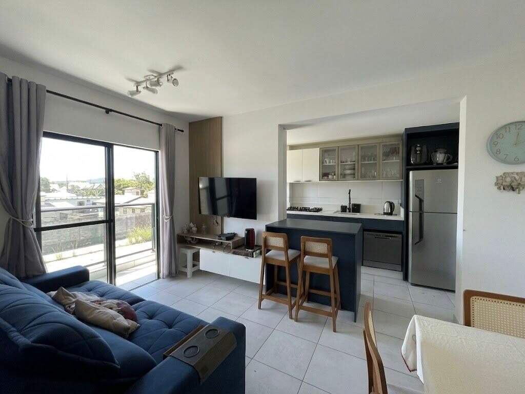 Apartamento com 61m², 2 quartos, 1 suíte, 1 vaga, Residencial Villa Siena em Florianópolis para Comprar
