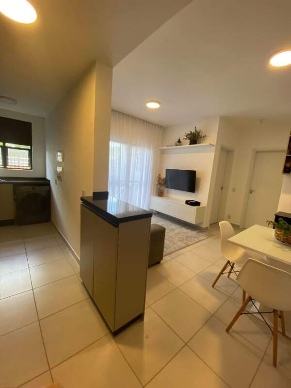 Apartamento com 56m², 2 quartos, 1 vaga, Residencial Villa Siena em Florianópolis para Comprar