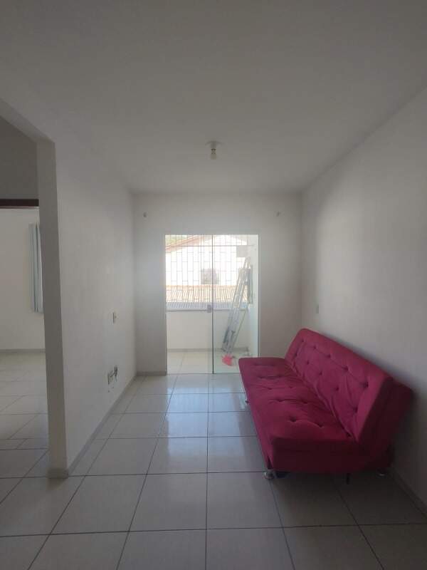 Apartamento com 55m², 2 quartos, 1 vaga no bairro Ingleses do Rio Vermelho em Florianópolis para Alugar