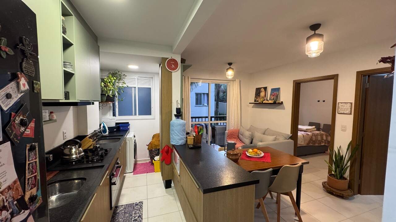Apartamento com 55m², 2 quartos, 1 vaga, Verde Vale Residencial em Florianópolis para Comprar