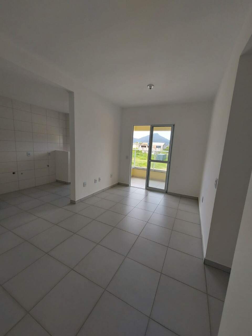 Apartamento com 55m², 2 quartos, 1 vaga, Villa di Lucca Residenziale em Florianópolis para Alugar