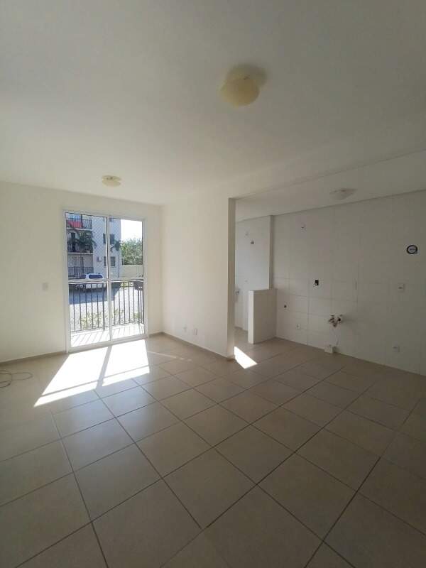 Apartamento com 60m², 2 quartos, Residencial Ilha do Sol em Florianópolis para Alugar
