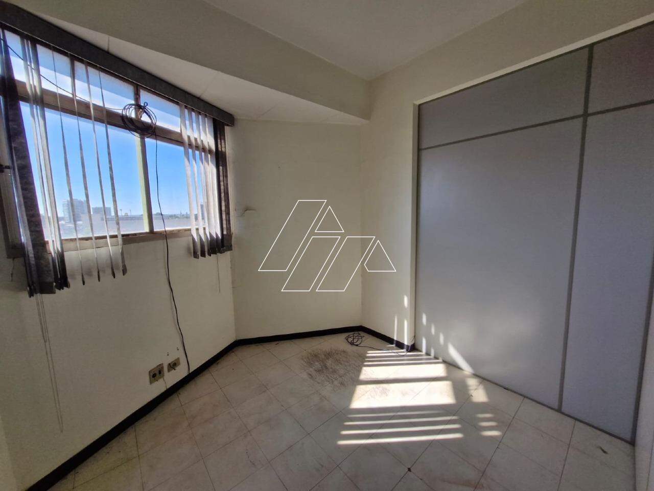 Sala para aluguel no Centro: 