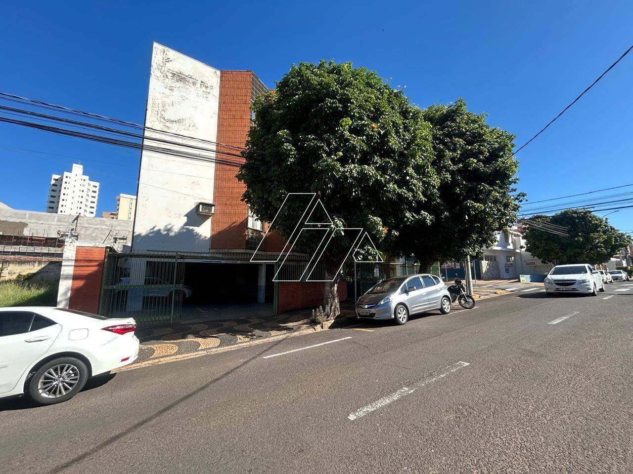 Sala para aluguel no Centro: 