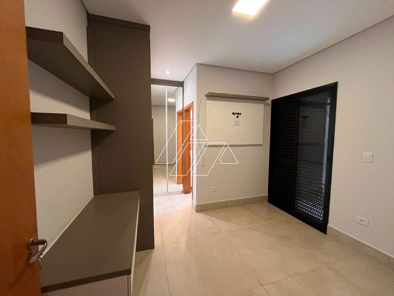 Casa em condomínio à venda no Parque das Esmeraldas II: 