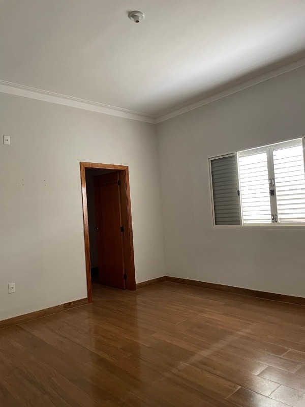 Casa à venda no Vale do sol: 