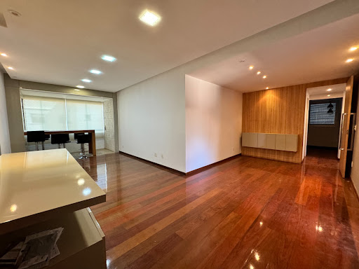Apartamento à venda no Cruzeiro: 