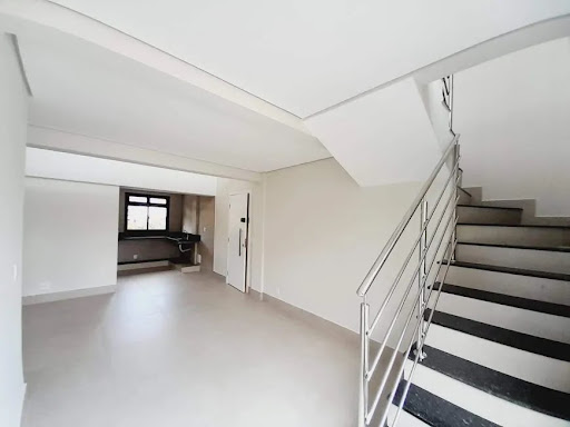 Cobertura à venda no Serra: 