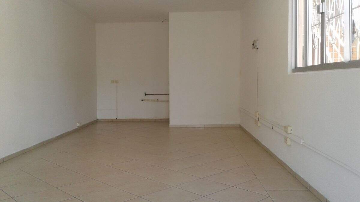 Sala Comercial de 33m² no bairro Centro, em Brusque | Eu Corretor