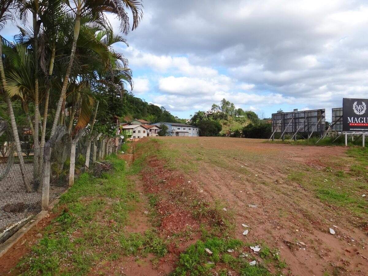 Lote/Terreno de 8586m² no bairro Limoeiro, em Itajaí | Eu Corretor