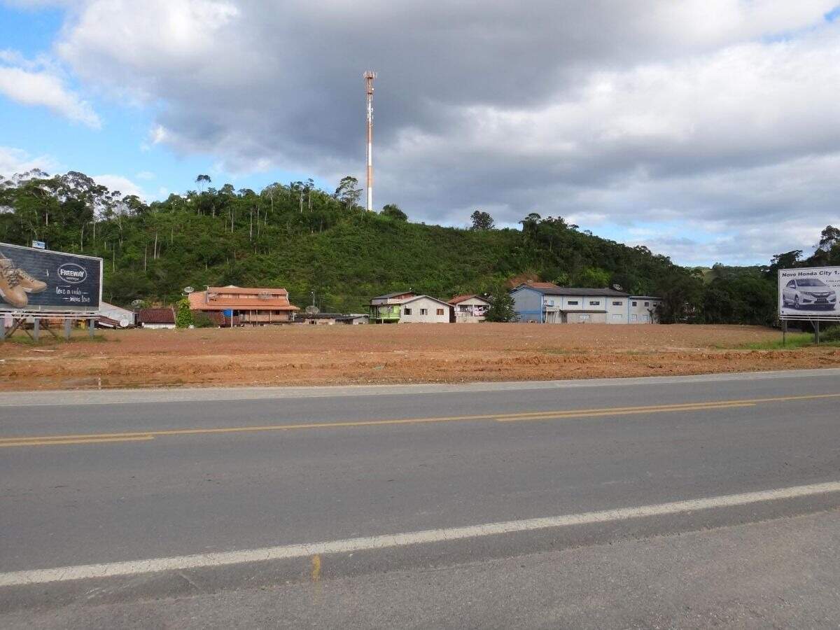 Lote/Terreno de 8586m² no bairro Limoeiro, em Itajaí | Eu Corretor