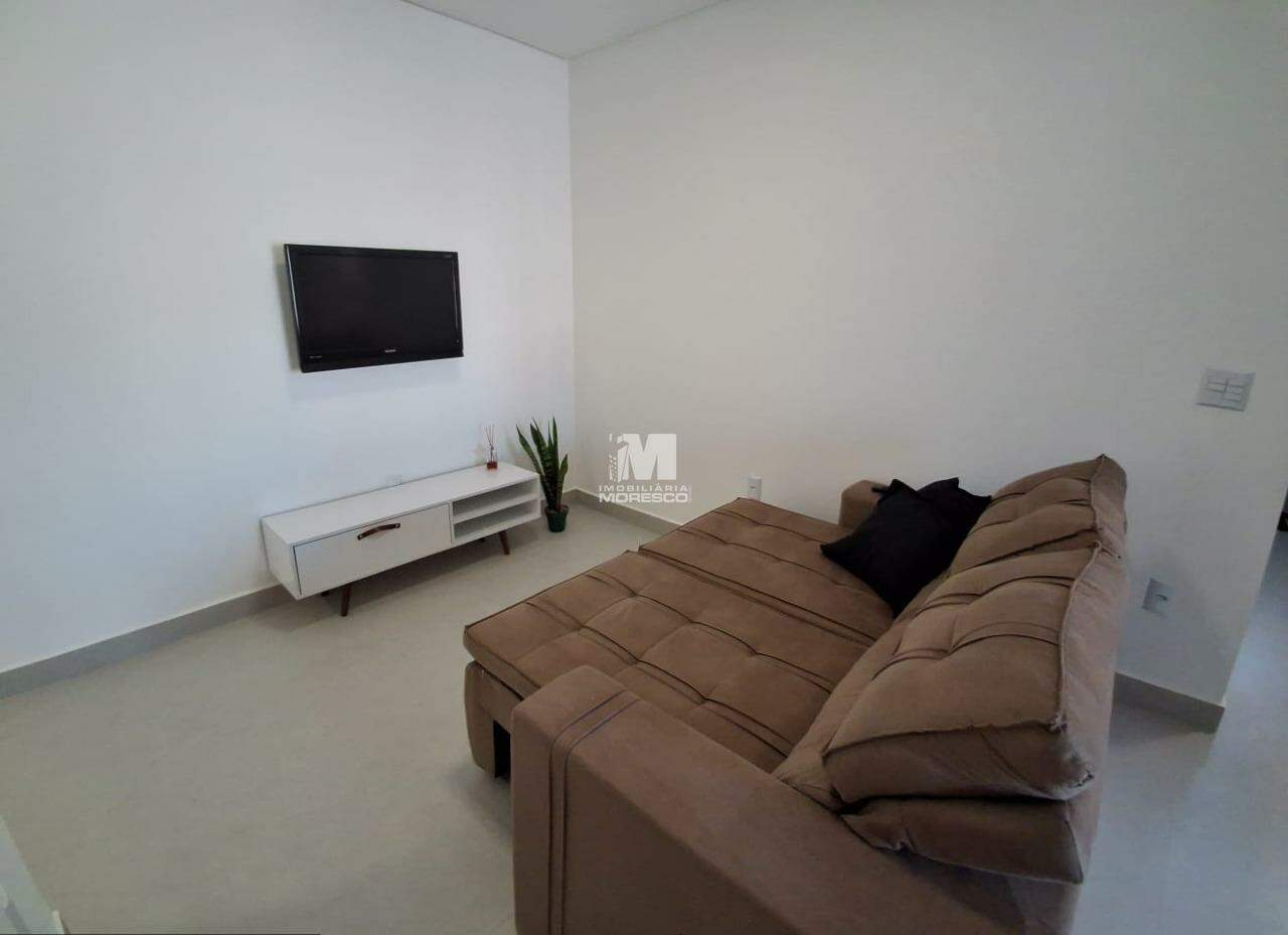 Apartamento à venda no bairro Balneário Perequê: 