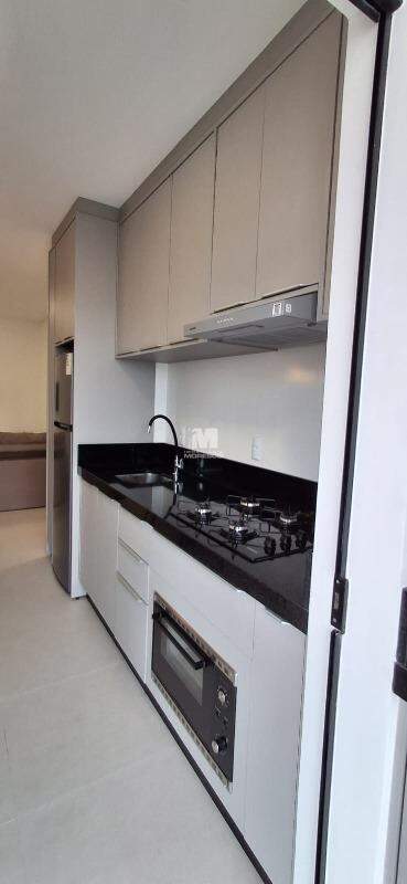 Apartamento à venda no bairro Balneário Perequê: 
